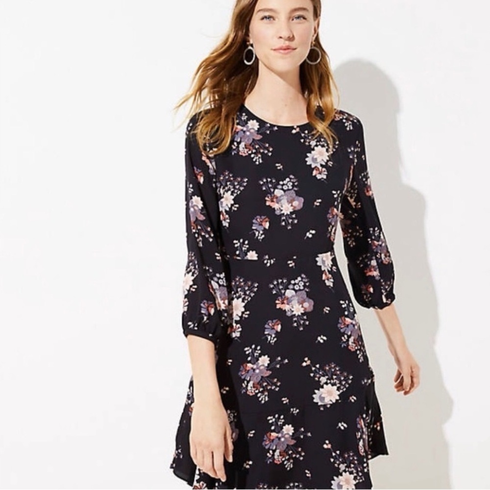 Ann Taylor LOFT Wildflower Flounce Dress 12 Black Floral Cottagecore Midi